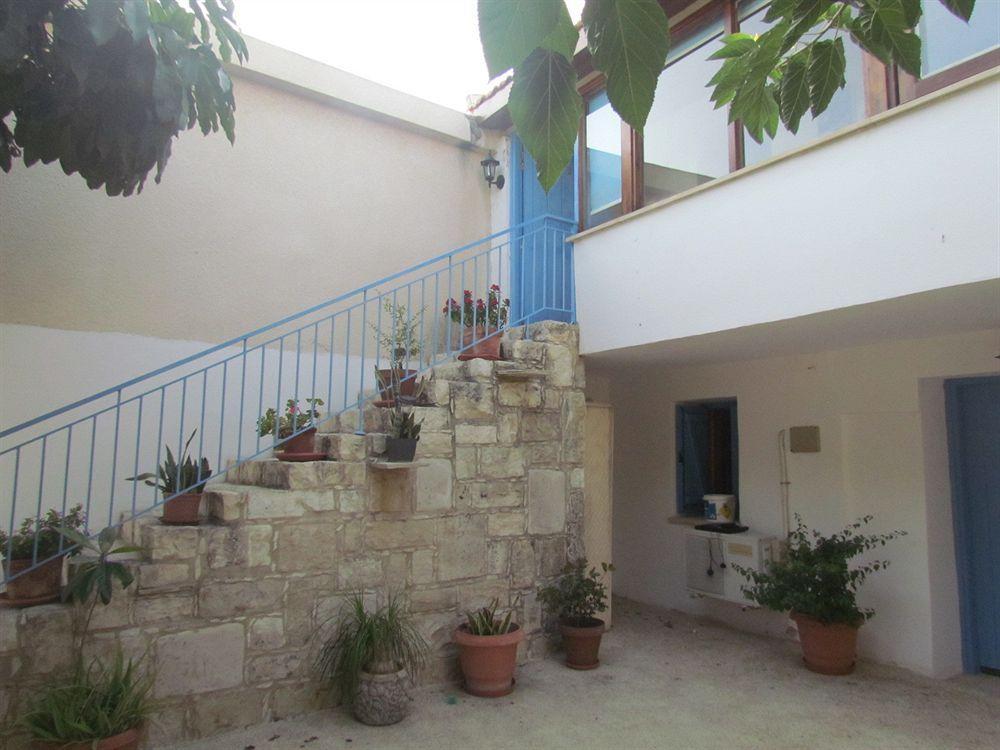 Pentakomo George Houses מראה חיצוני תמונה